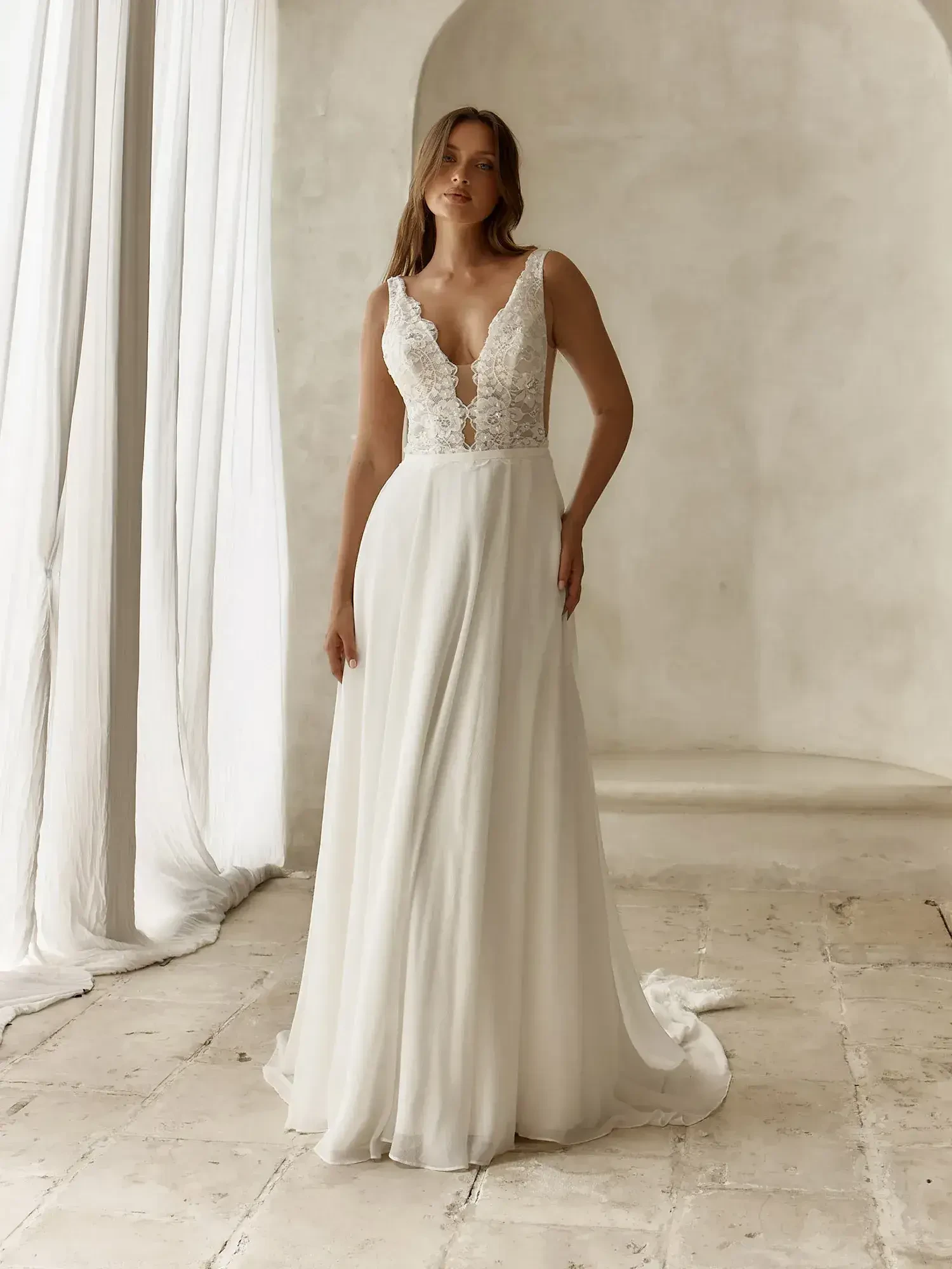 Visit Affordable Wedding Dresses in Fort Lauderdale: A Bride's Guide details page